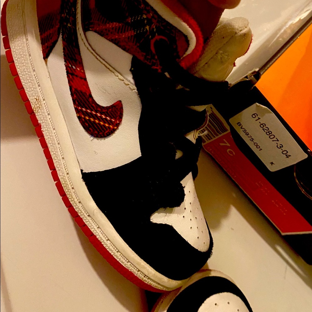 Toddler Jordan 1s 7c